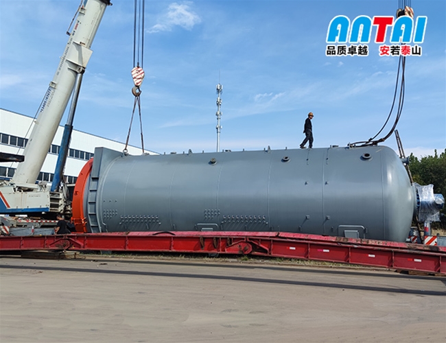 5000型號(hào)熱壓罐